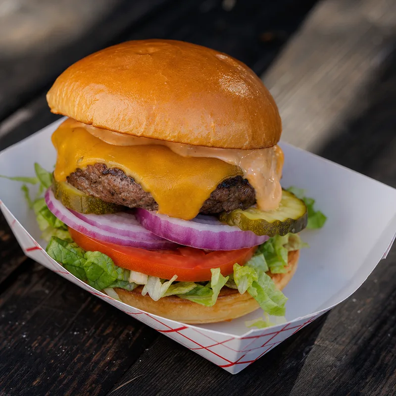 Classic Cheeseburger